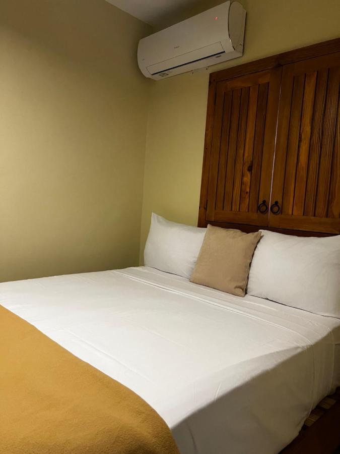 פונטה קאנה Hotel Yamili מראה חיצוני תמונה
